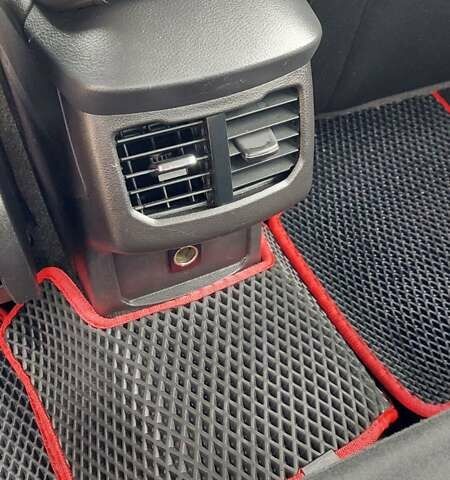 Червоний Форд Фьюжен, об'ємом двигуна 2.49 л та пробігом 280 тис. км за 8750 $, фото 18 на Automoto.ua