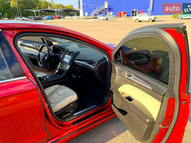 Червоний Форд Фьюжен, об'ємом двигуна 2 л та пробігом 182 тис. км за 10000 $, фото 8 на Automoto.ua