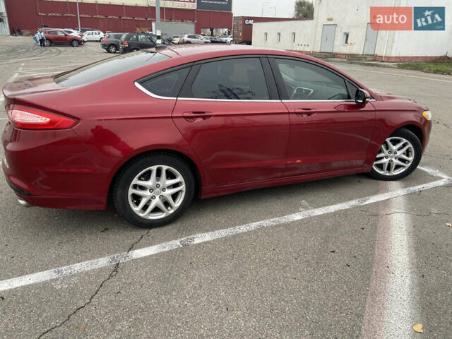 Червоний Форд Фьюжен, об'ємом двигуна 2.5 л та пробігом 249 тис. км за 8500 $, фото 1 на Automoto.ua