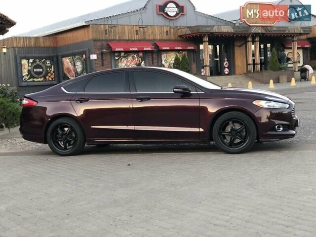 Червоний Форд Фьюжен, об'ємом двигуна 1.6 л та пробігом 222 тис. км за 7999 $, фото 4 на Automoto.ua