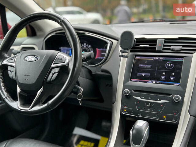 Форд Фьюжен 2013 у Львові на Automoto.ua Червоний Форд Фьюжен, об'ємом двигуна 2 л та пробігом 141 тис. км за 11750 $, фото 20 на Automoto.ua