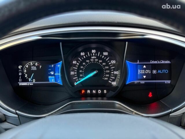 Червоний Форд Фьюжен, об'ємом двигуна 2 л та пробігом 209 тис. км за 8940 $, фото 27 на Automoto.ua