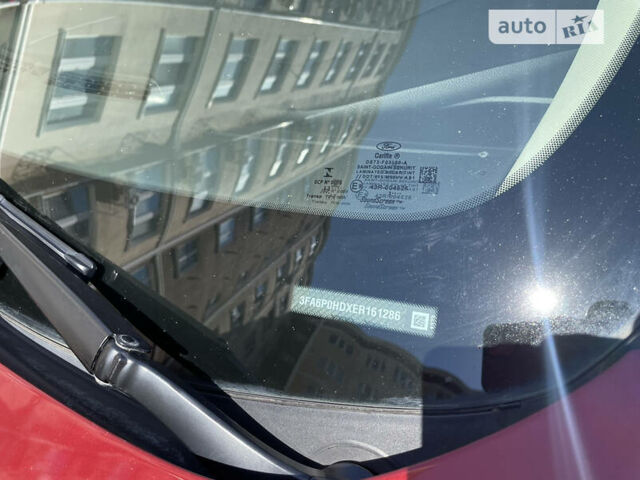 Красный Форд Фьюжн, объемом двигателя 1.5 л и пробегом 132 тыс. км за 8990 $, фото 43 на Automoto.ua