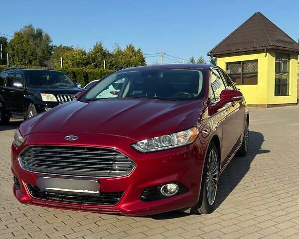 Форд Фьюжн 2013 в Львове на Automoto.ua Красный Форд Фьюжн, объемом двигателя 2 л и пробегом 121 тыс. км за 12500 $, фото 1 на Automoto.ua