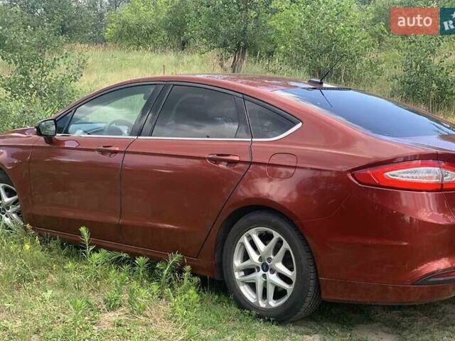Червоний Форд Фьюжен, об'ємом двигуна 2.49 л та пробігом 153 тис. км за 7000 $, фото 6 на Automoto.ua