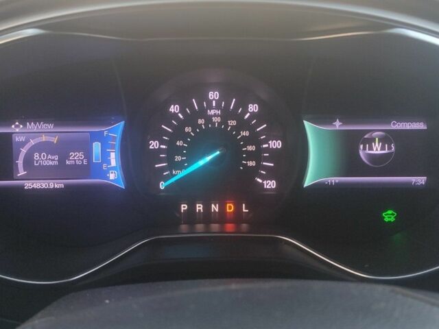 Червоний Форд Фьюжен, об'ємом двигуна 2 л та пробігом 258 тис. км за 11999 $, фото 3 на Automoto.ua