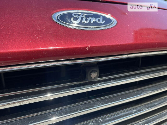 Красный Форд Фьюжн, объемом двигателя 1.5 л и пробегом 132 тыс. км за 8990 $, фото 13 на Automoto.ua