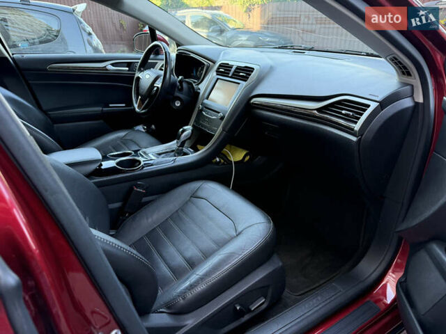 Червоний Форд Фьюжен, об'ємом двигуна 2 л та пробігом 238 тис. км за 8900 $, фото 7 на Automoto.ua