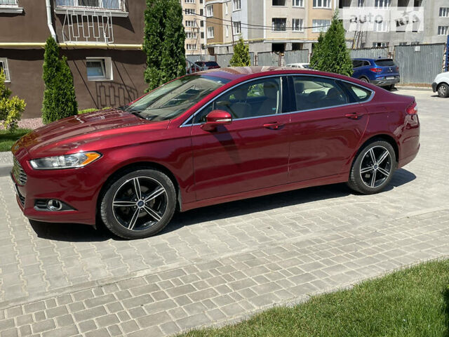 Красный Форд Фьюжн, объемом двигателя 1.5 л и пробегом 132 тыс. км за 8990 $, фото 2 на Automoto.ua