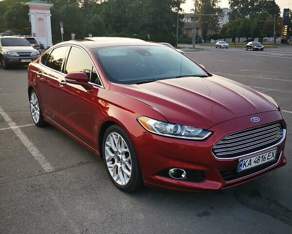 Червоний Форд Фьюжен, об'ємом двигуна 2 л та пробігом 167 тис. км за 10000 $, фото 5 на Automoto.ua