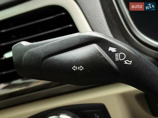 Красный Форд Фьюжн, объемом двигателя 1.6 л и пробегом 156 тыс. км за 8500 $, фото 22 на Automoto.ua