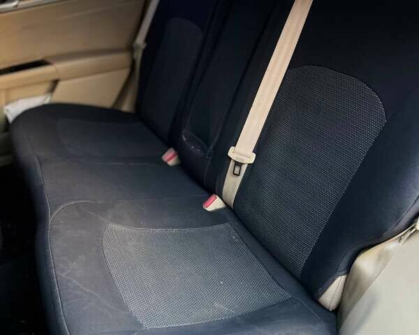 Форд Фьюжен 2013 у Одесі на Automoto.ua Червоний Форд Фьюжен, об'ємом двигуна 2.5 л та пробігом 274 тис. км за 7999 $, фото 21 на Automoto.ua