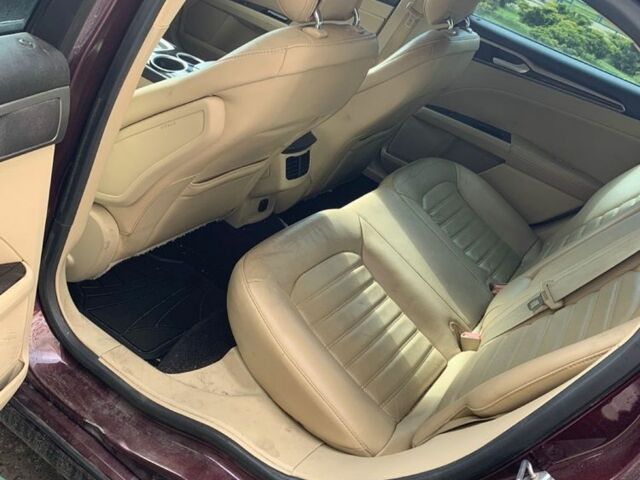 Красный Форд Фьюжн, объемом двигателя 0 л и пробегом 400 тыс. км за 4500 $, фото 7 на Automoto.ua