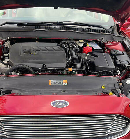 Красный Форд Фьюжн, объемом двигателя 1.5 л и пробегом 193 тыс. км за 9500 $, фото 5 на Automoto.ua