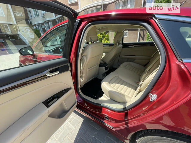 Красный Форд Фьюжн, объемом двигателя 1.5 л и пробегом 132 тыс. км за 8990 $, фото 26 на Automoto.ua