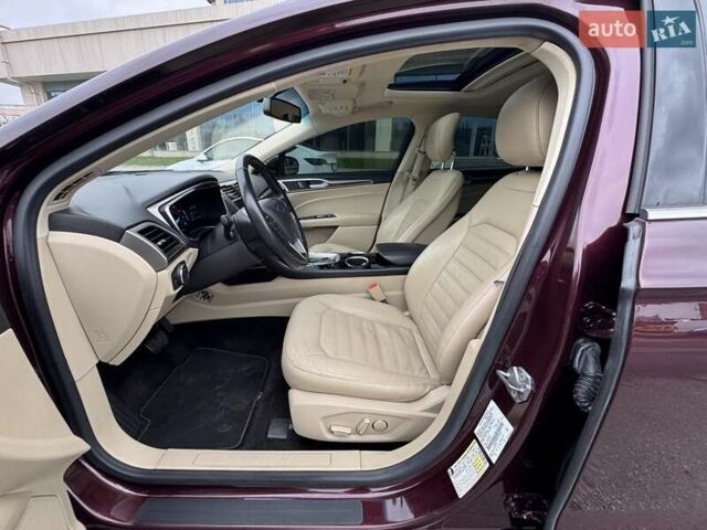 Красный Форд Фьюжн, объемом двигателя 1.6 л и пробегом 156 тыс. км за 8500 $, фото 8 на Automoto.ua