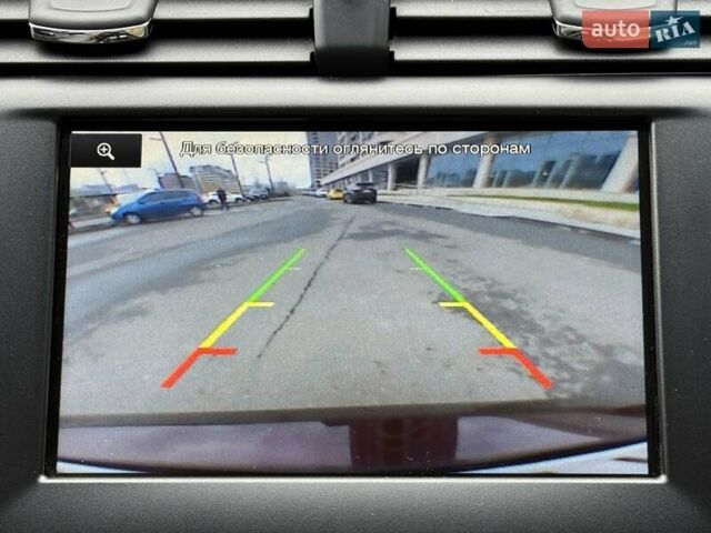 Красный Форд Фьюжн, объемом двигателя 1.6 л и пробегом 156 тыс. км за 8500 $, фото 30 на Automoto.ua