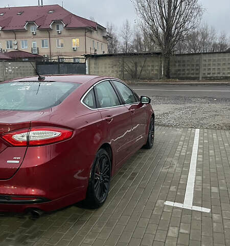 Красный Форд Фьюжн, объемом двигателя 1.5 л и пробегом 230 тыс. км за 7000 $, фото 10 на Automoto.ua