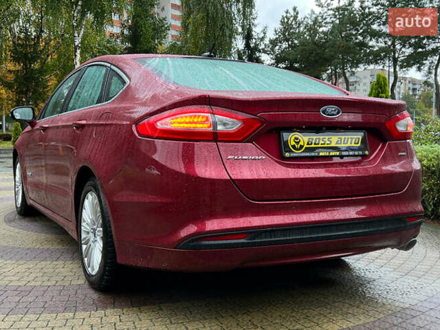 Форд Фьюжен 2013 у Львові на Automoto.ua Червоний Форд Фьюжен, об'ємом двигуна 2 л та пробігом 141 тис. км за 11750 $, фото 4 на Automoto.ua