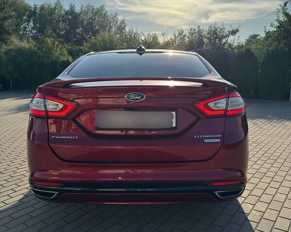 Форд Фьюжн 2013 в Львове на Automoto.ua Красный Форд Фьюжн, объемом двигателя 2 л и пробегом 121 тыс. км за 12500 $, фото 4 на Automoto.ua