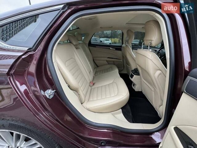 Красный Форд Фьюжн, объемом двигателя 1.6 л и пробегом 156 тыс. км за 8500 $, фото 41 на Automoto.ua