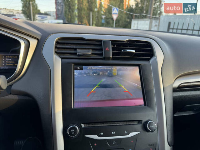 Червоний Форд Фьюжен, об'ємом двигуна 2 л та пробігом 238 тис. км за 10500 $, фото 27 на Automoto.ua