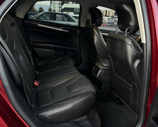 Червоний Форд Фьюжен, об'ємом двигуна 2 л та пробігом 169 тис. км за 10900 $, фото 24 на Automoto.ua