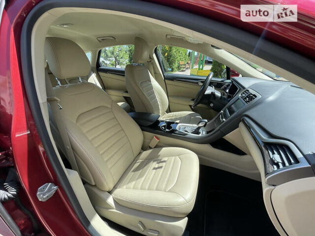 Красный Форд Фьюжн, объемом двигателя 1.5 л и пробегом 132 тыс. км за 8990 $, фото 40 на Automoto.ua