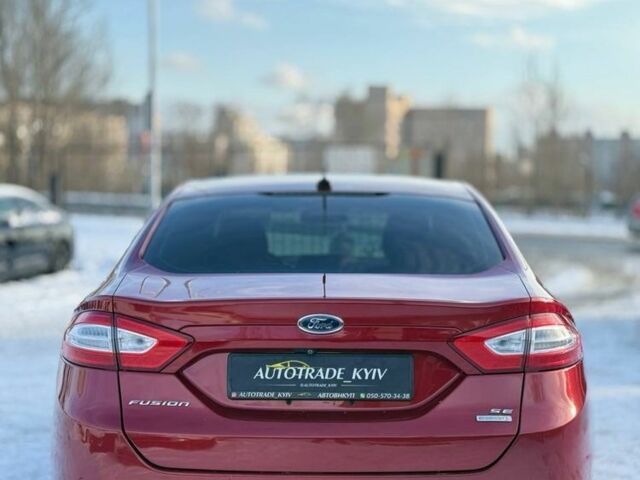 Красный Форд Фьюжн, объемом двигателя 1.5 л и пробегом 104 тыс. км за 9000 $, фото 4 на Automoto.ua