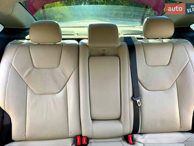 Червоний Форд Фьюжен, об'ємом двигуна 2 л та пробігом 182 тис. км за 10000 $, фото 7 на Automoto.ua