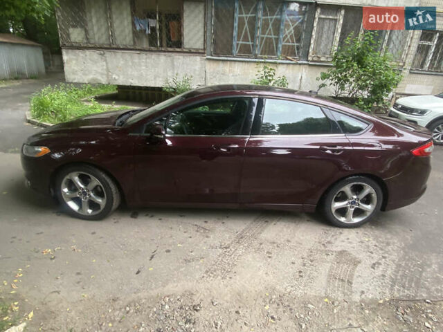 Червоний Форд Фьюжен, об'ємом двигуна 2.49 л та пробігом 193 тис. км за 9400 $, фото 4 на Automoto.ua