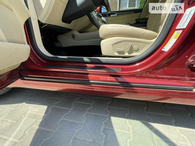 Красный Форд Фьюжн, объемом двигателя 1.5 л и пробегом 132 тыс. км за 8990 $, фото 18 на Automoto.ua
