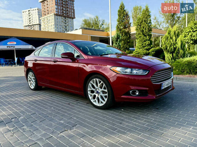 Форд Фьюжн 2014 в Днепре (Днепропетровске) на Automoto.ua Красный Форд Фьюжн, объемом двигателя 2 л и пробегом 211 тыс. км за 10700 $, фото 5 на Automoto.ua