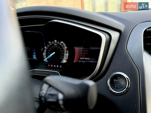 Форд Фьюжн 2014 в Днепре (Днепропетровске) на Automoto.ua Красный Форд Фьюжн, объемом двигателя 2 л и пробегом 211 тыс. км за 10700 $, фото 21 на Automoto.ua