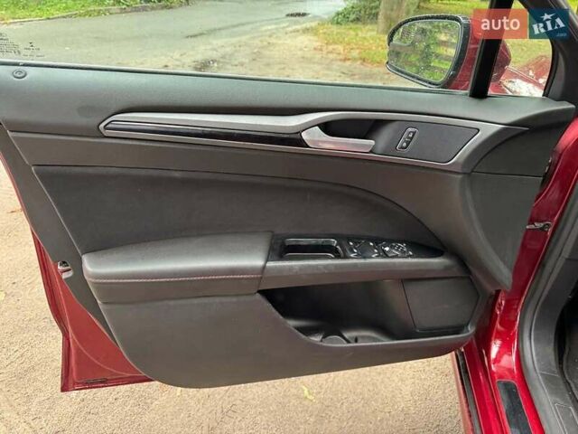 Форд Фьюжн 2014 в Киеве на Automoto.ua Красный Форд Фьюжн, объемом двигателя 2.5 л и пробегом 238 тыс. км за 8990 $, фото 8 на Automoto.ua