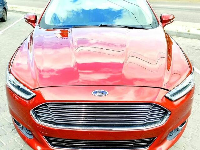 Красный Форд Фьюжн, объемом двигателя 2 л и пробегом 215 тыс. км за 9500 $, фото 12 на Automoto.ua