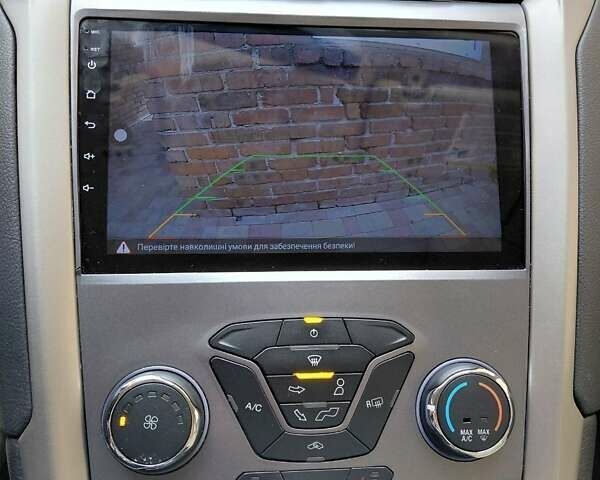 Красный Форд Фьюжн, объемом двигателя 2 л и пробегом 204 тыс. км за 9800 $, фото 30 на Automoto.ua