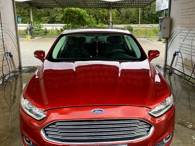 Форд Фьюжен 2014 у Києві на Automoto.ua Червоний Форд Фьюжен, об'ємом двигуна 25 л та пробігом 128 тис. км за 9300 $, фото 1 на Automoto.ua
