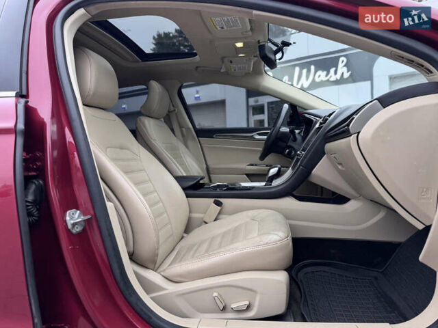 Красный Форд Фьюжн, объемом двигателя 2 л и пробегом 210 тыс. км за 10500 $, фото 38 на Automoto.ua