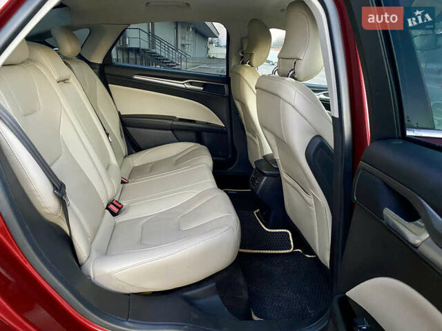 Красный Форд Фьюжн, объемом двигателя 2 л и пробегом 166 тыс. км за 11900 $, фото 17 на Automoto.ua