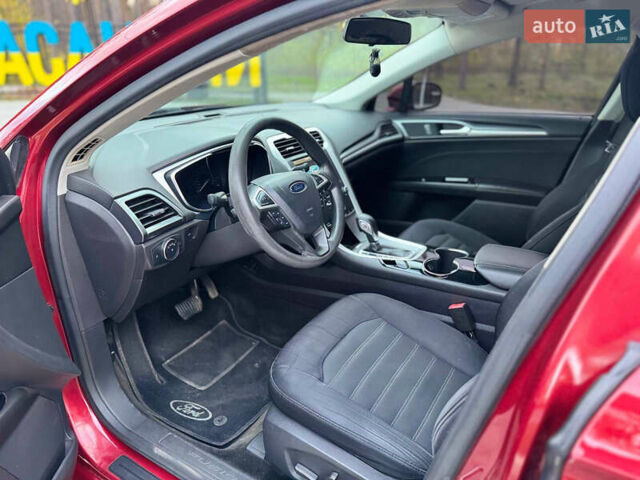 Форд Фьюжн 2014 в Киеве на Automoto.ua Красный Форд Фьюжн, объемом двигателя 2.49 л и пробегом 153 тыс. км за 9500 $, фото 15 на Automoto.ua