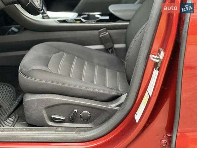 Красный Форд Фьюжн, объемом двигателя 2.52 л и пробегом 233 тыс. км за 9999 $, фото 13 на Automoto.ua