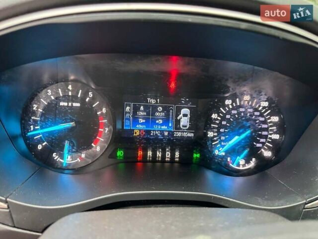 Форд Фьюжн 2014 в Киеве на Automoto.ua Красный Форд Фьюжн, объемом двигателя 2.5 л и пробегом 238 тыс. км за 8990 $, фото 11 на Automoto.ua