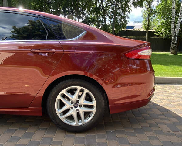 Форд Фьюжн 2014 в Броварах на Automoto.ua Красный Форд Фьюжн, объемом двигателя 2.5 л и пробегом 215 тыс. км за 9250 $, фото 4 на Automoto.ua