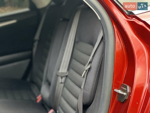 Красный Форд Фьюжн, объемом двигателя 2.52 л и пробегом 233 тыс. км за 9999 $, фото 20 на Automoto.ua