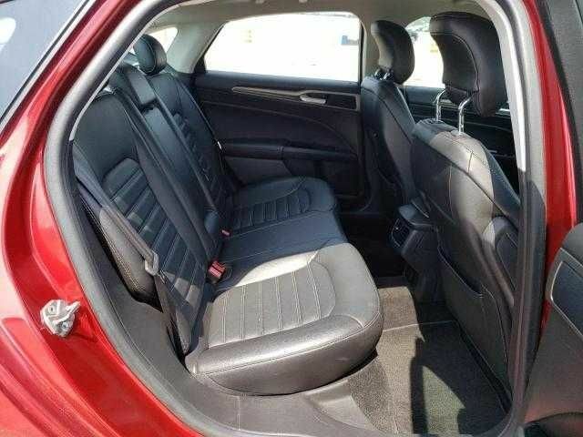 Красный Форд Фьюжн, объемом двигателя 2 л и пробегом 81 тыс. км за 1500 $, фото 6 на Automoto.ua