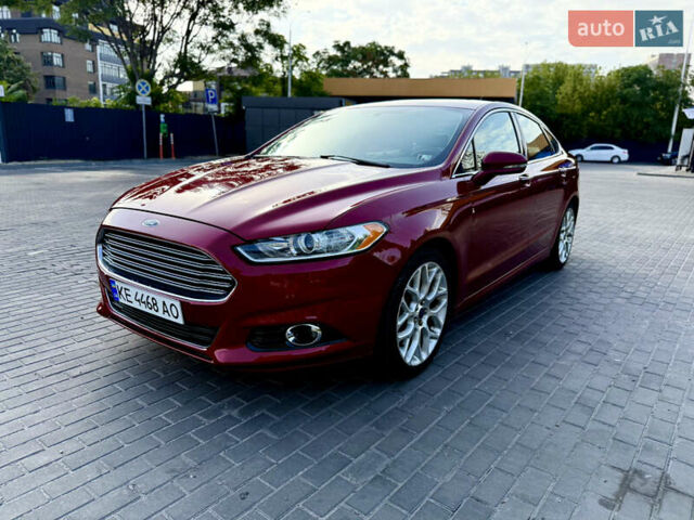Форд Фьюжн 2014 в Днепре (Днепропетровске) на Automoto.ua Красный Форд Фьюжн, объемом двигателя 2 л и пробегом 211 тыс. км за 10700 $, фото 9 на Automoto.ua