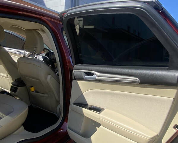 Форд Фьюжн 2014 в Броварах на Automoto.ua Красный Форд Фьюжн, объемом двигателя 2.5 л и пробегом 215 тыс. км за 9250 $, фото 34 на Automoto.ua