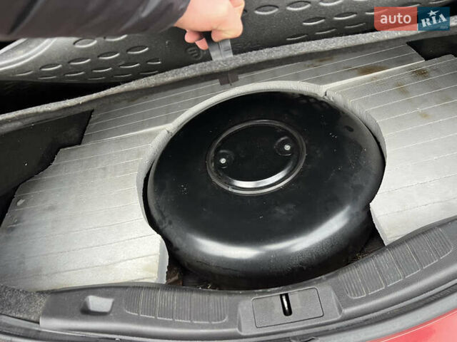 Червоний Форд Фьюжен, об'ємом двигуна 2.5 л та пробігом 145 тис. км за 9500 $, фото 27 на Automoto.ua