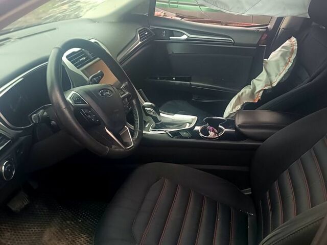 Червоний Форд Фьюжен, об'ємом двигуна 2.5 л та пробігом 178 тис. км за 5500 $, фото 2 на Automoto.ua